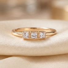 Load image into Gallery viewer, White Sapphire 14K Gold Ring, Anniversary Band, (Size 7)