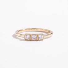 Load image into Gallery viewer, White Sapphire 14K Gold Ring, Anniversary Band, (Size 7)