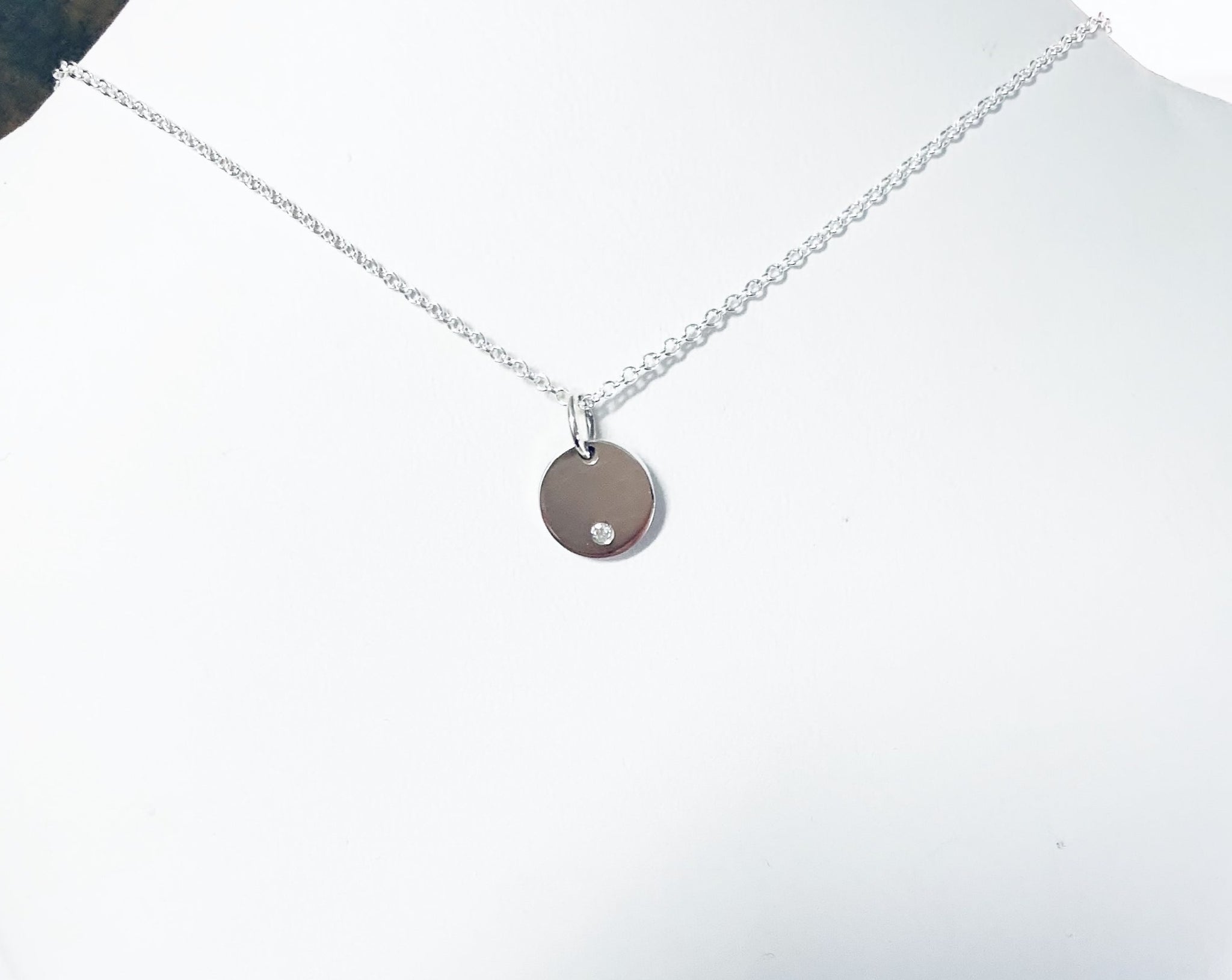 925 Sterling Silver Large Circle Disc Necklace - Laurane Elisabeth