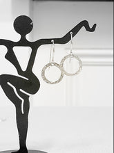 Load image into Gallery viewer, Silver Circle Drop Earrings - MiShelli