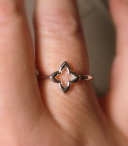 Clover Ring, "Hope, Faith, Love, and Luck" - MiShelli