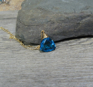 Blue Quartz Solitaire Necklace, Trillion Cut Gemstone - MiShelli